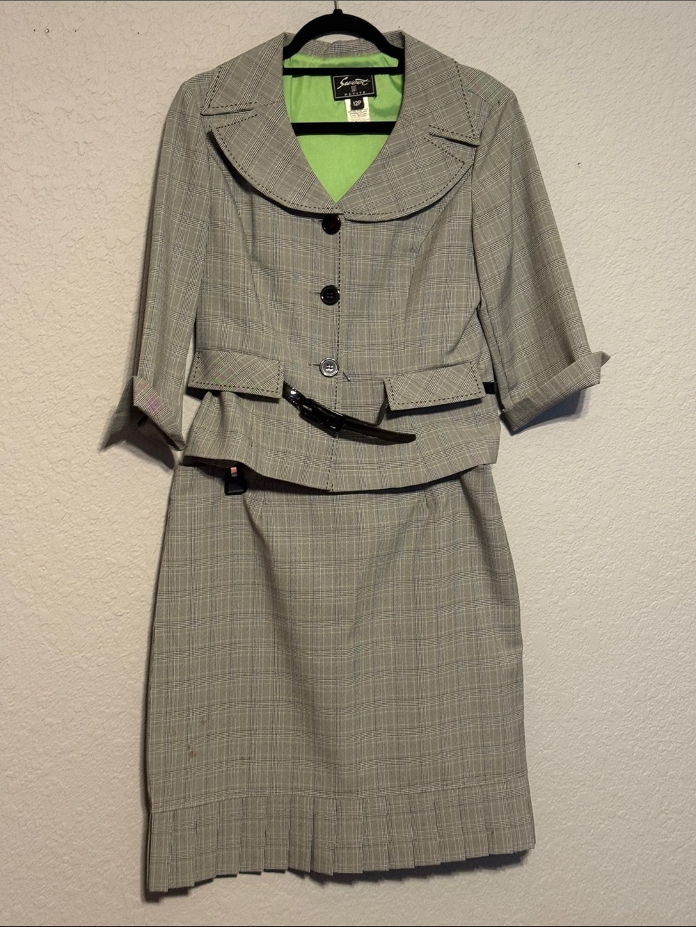 Sweet Suit Vintage 2-Pc Grey Glen Plaid & Lime Green Accent Skirt Suit 12P